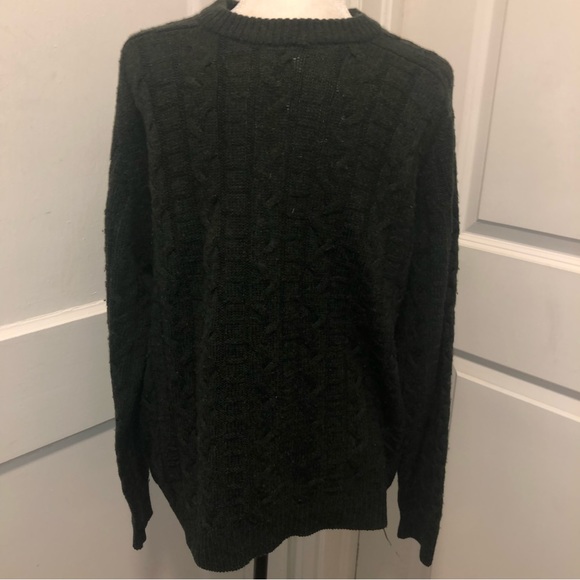 L.L. Bean Other - Ll bean mens lambs wool sweater size medium